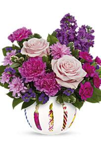 Teleflora's Birthday Greetings Bouquet