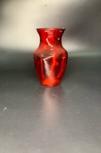 Red Neck Vase